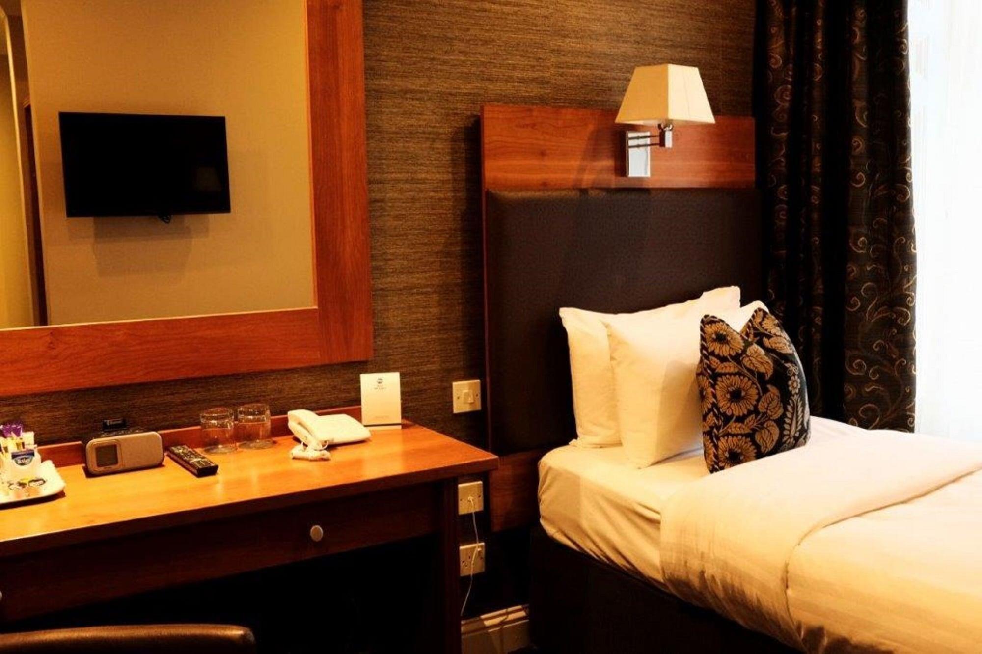 Best Western Garfield House Hotel Chryston エクステリア 写真