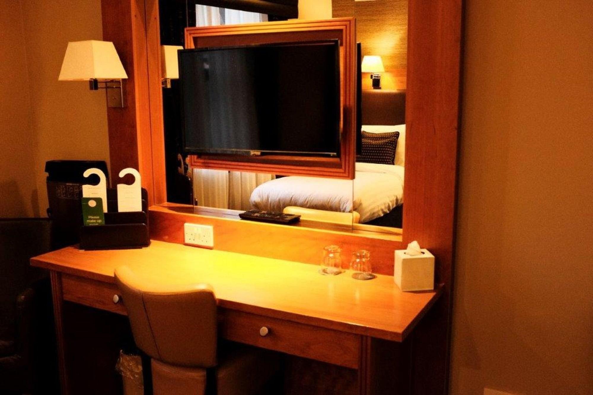 Best Western Garfield House Hotel Chryston エクステリア 写真